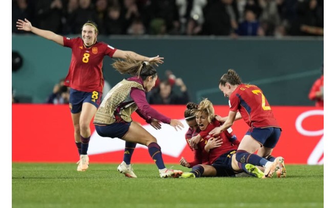 España derrota a Alemania y avanza a la final con una actuación memorable