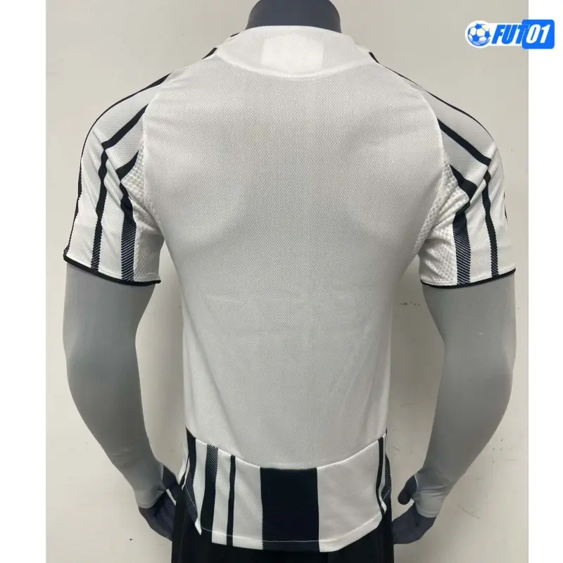 Camiseta Calidad THAI Juventus 2025/26 Versión Jugador Negro/Blanco