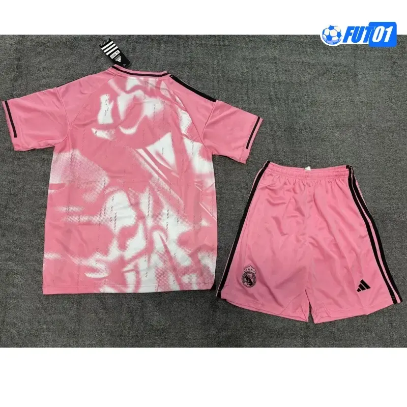 Camiseta Calidad Premium Real Madrid 2025/26 Especial Edición Rosa (Camiseta + Pantalón Corto)