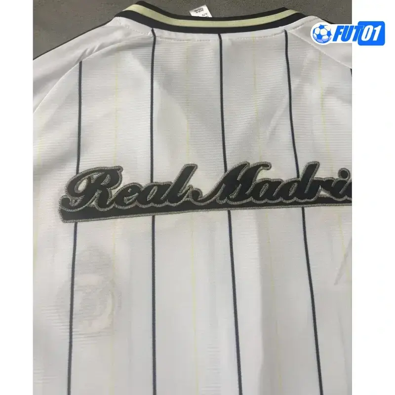 Camiseta Futbol Real Madrid 2025/26 Baseball Shirt Blanco/Azul Marino