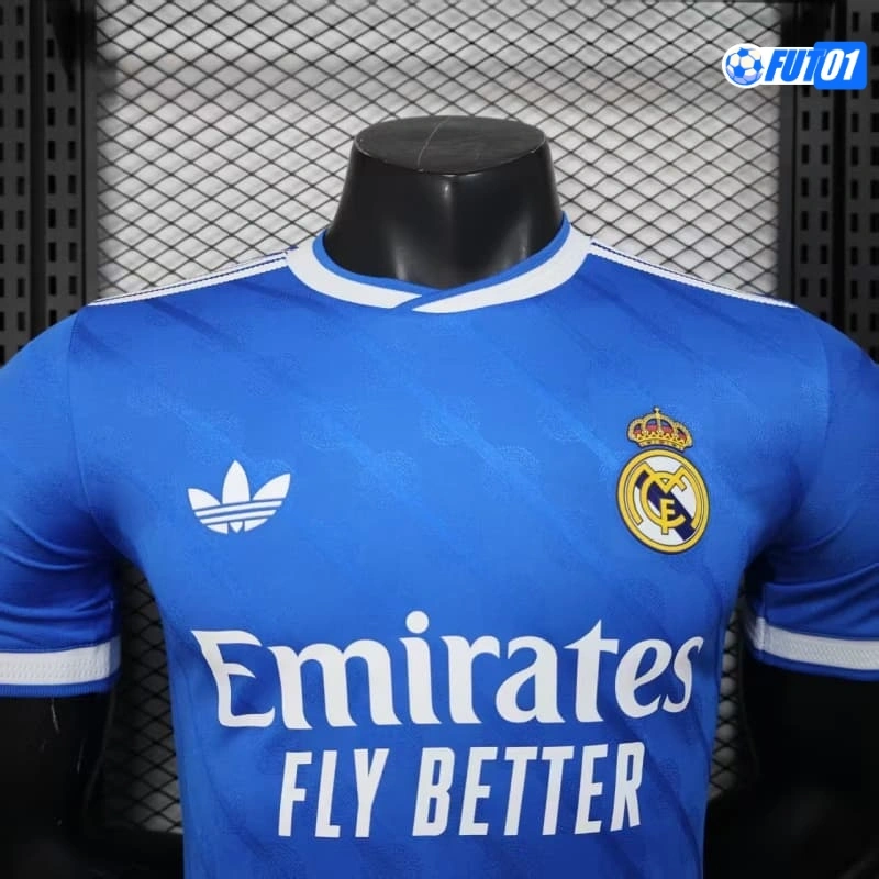Camiseta Calidad Premium Real Madrid Third 2025/26 Versión Jugador