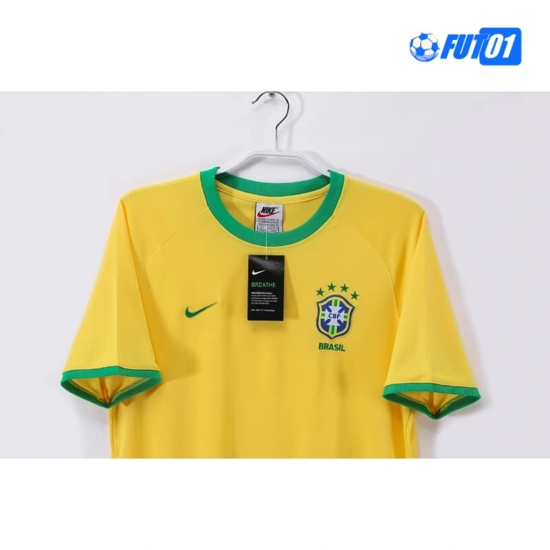 Camiseta Brasil Home 2000 Retro