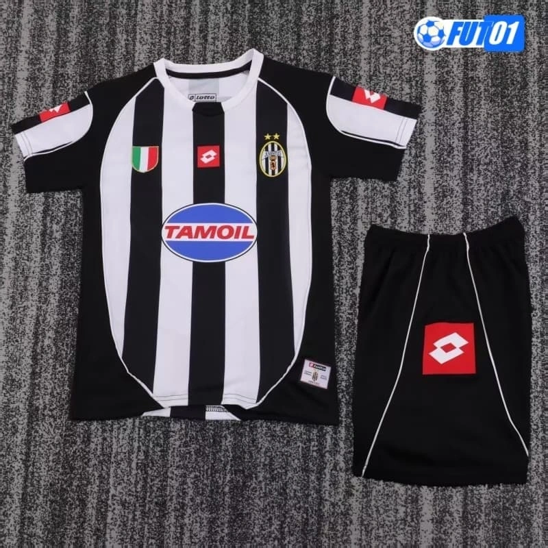 Camiseta Juventus Home 2002/03 Retro Niño