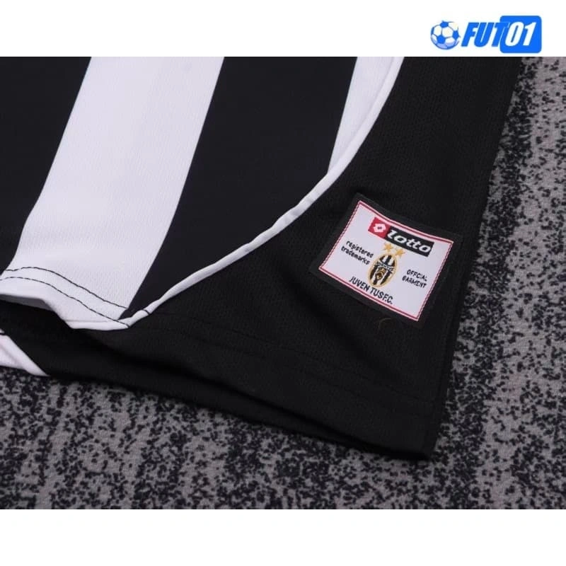 Camiseta Juventus Home 2002/03 Retro Niño
