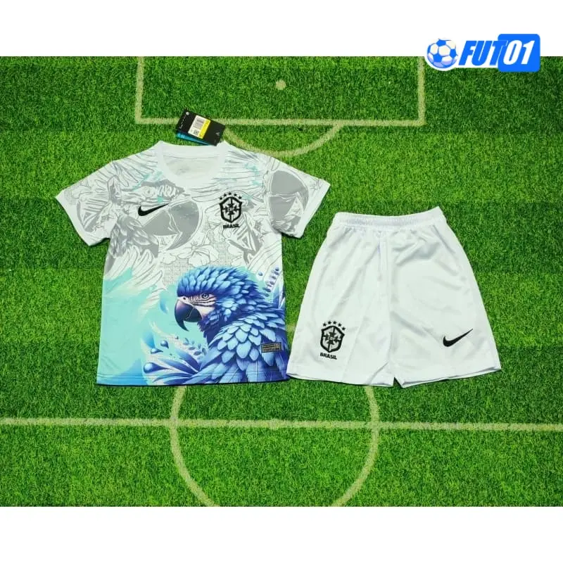 Camiseta Brasil 2026 Edición Especial con Estampado de Loro Blanco/Azul Niño