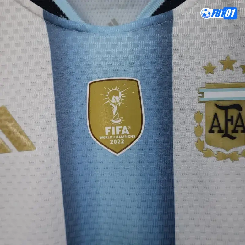 Camiseta Argentina Home Mundial 2026 Mujer Versión Jugador con FIFA2022