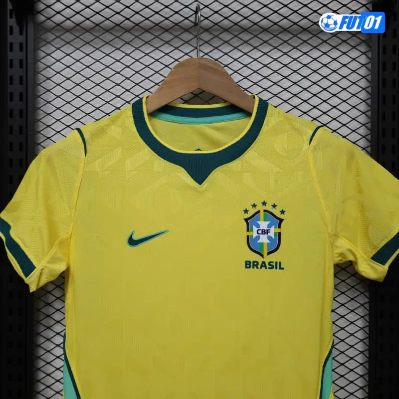Camiseta Brasil Home Mundial 2026 Mujer Versión Jugador