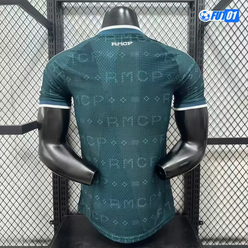 Camiseta Real Madrid 2026/2027 Versión Jugador Verde Oscuro