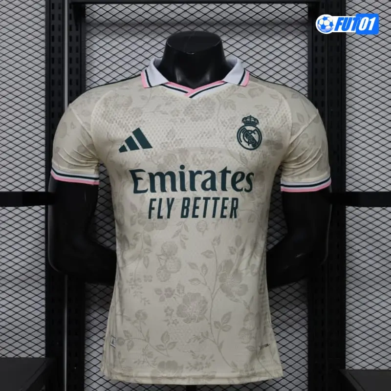Camiseta Real Madrid 2026/2027 Edición Especial Versión Jugador Caqui